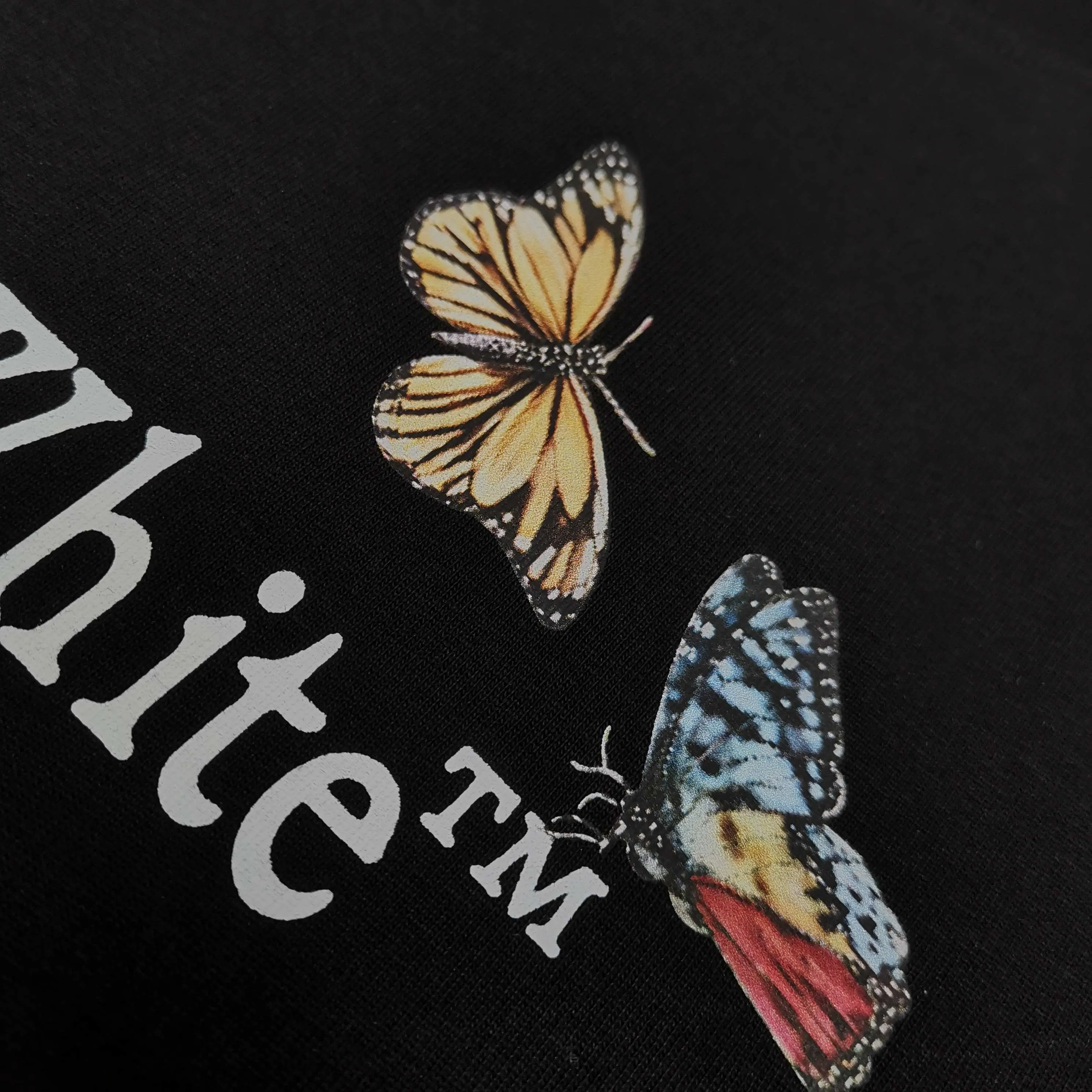 Top version ❤️off white new loose version chest butterfly short-sleeved T-shirt Size: S M L XL Color: Black White P240
